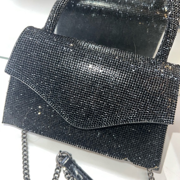 glittery Night Out bag, So sparkly and brand new. Mini sized bag, Very spacious - Picture 3 of 6